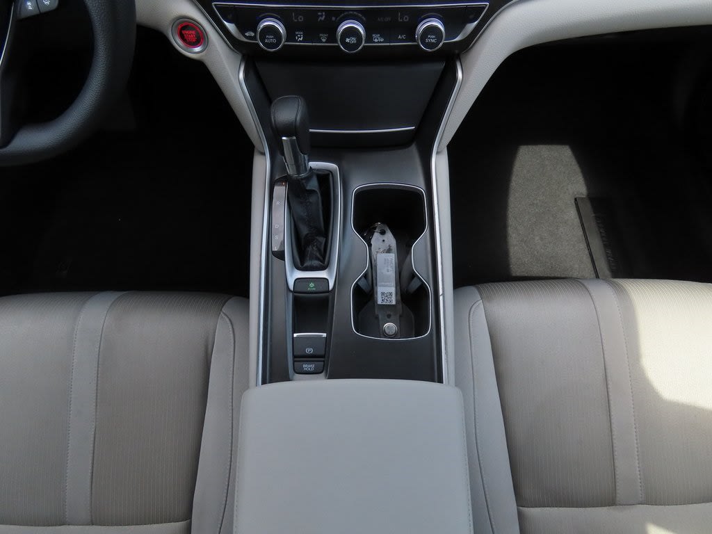 2018 Honda Accord EX 14