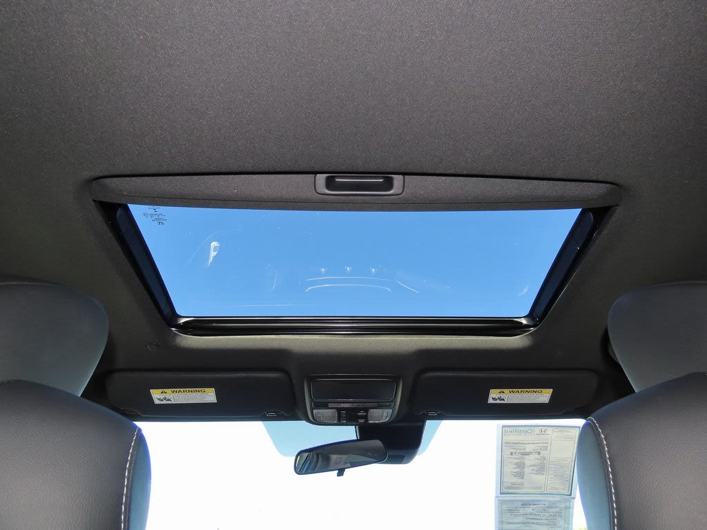 Thumbnail: 2022 Honda Accord - 25