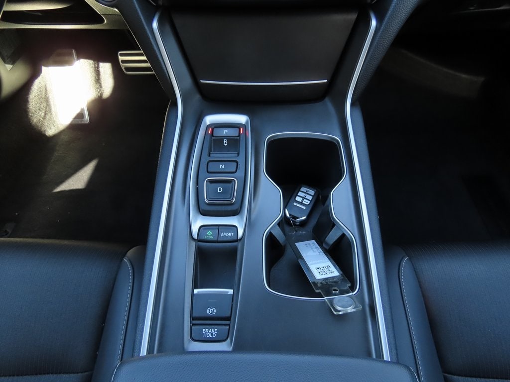 Thumbnail: 2022 Honda Accord - 15