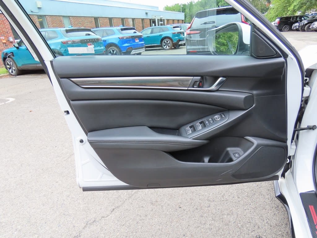 Thumbnail: 2019 Honda Accord - 24