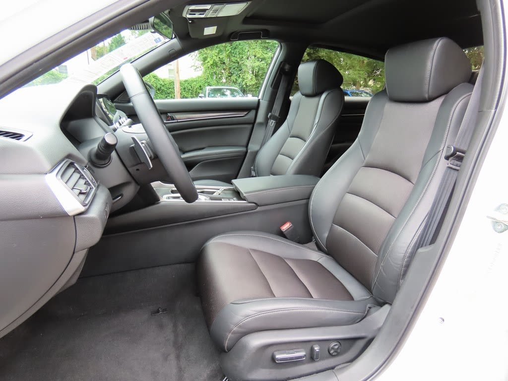Thumbnail: 2019 Honda Accord - 10