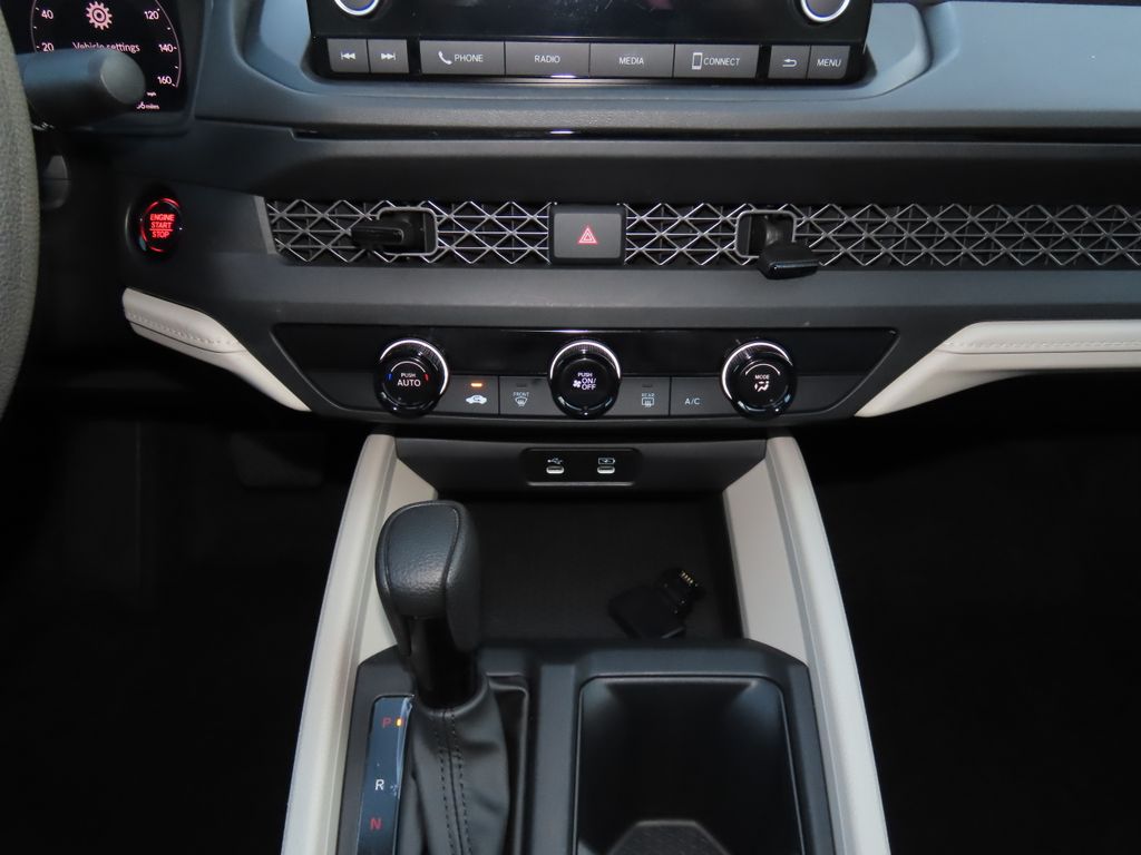 Thumbnail: 2023 Honda Accord - 16
