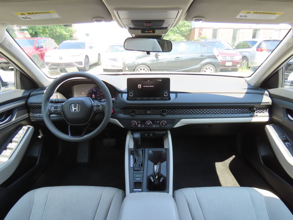 Thumbnail: 2024 Honda Accord - 10