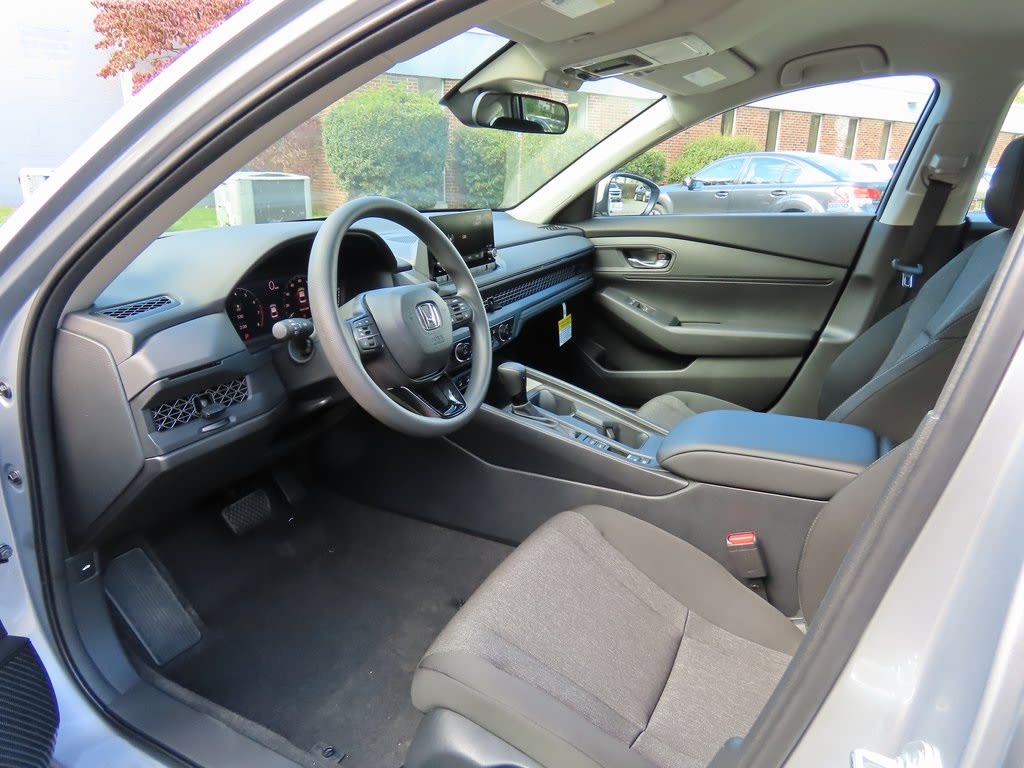 Thumbnail: 2025 Honda Accord - 11