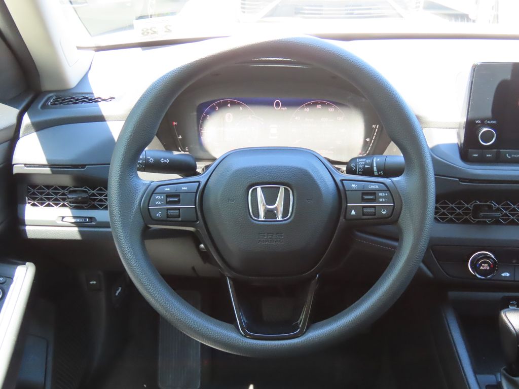 Thumbnail: 2023 Honda Accord - 10