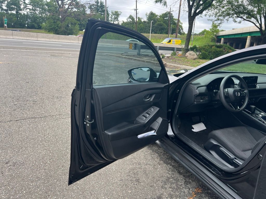 Thumbnail: 2024 Honda Accord - 24