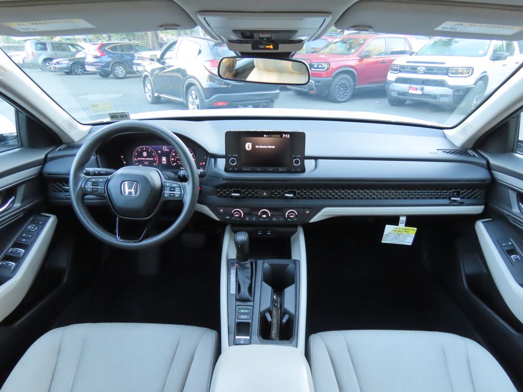 Thumbnail: 2024 Honda Accord - 10