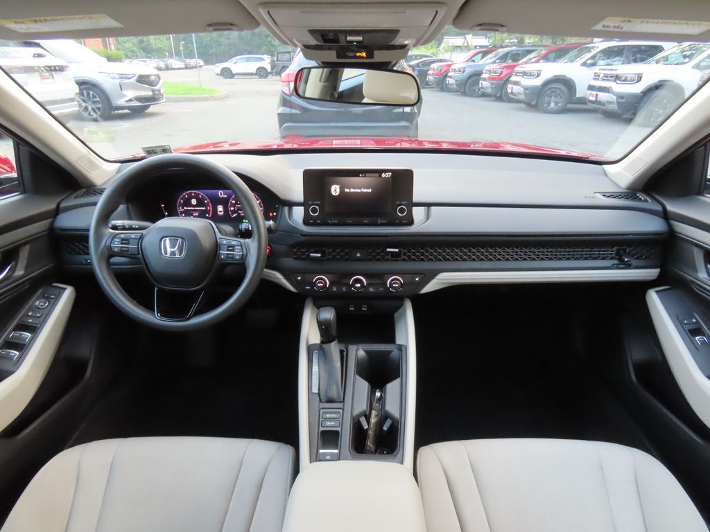 Thumbnail: 2023 Honda Accord - 10