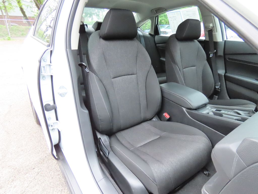 2023 Honda Accord EX - Photo 11