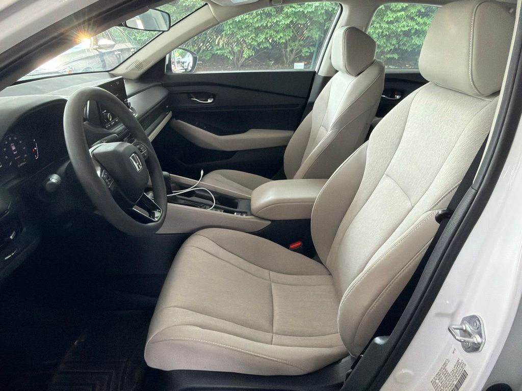 Thumbnail: 2023 Honda Accord - 7