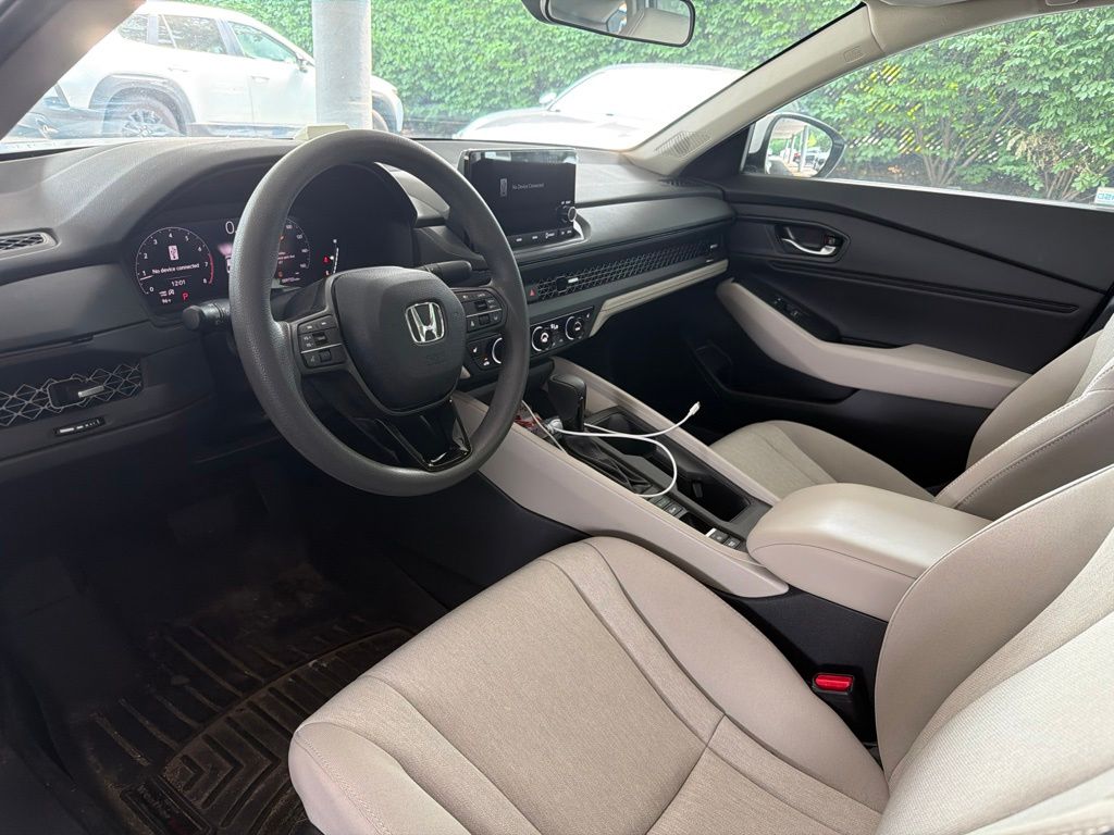 Thumbnail: 2023 Honda Accord - 6