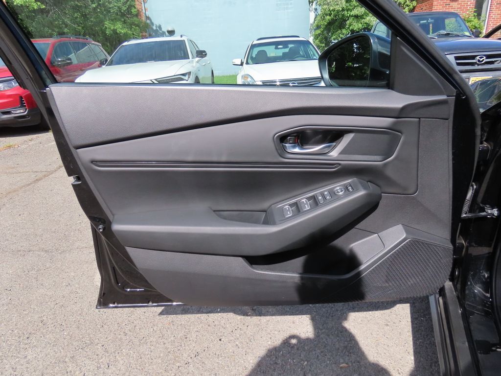 Thumbnail: 2025 Honda Accord - 20