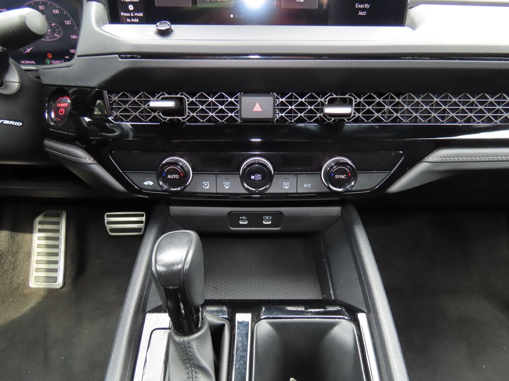 Thumbnail: 2023 Honda Accord - 11