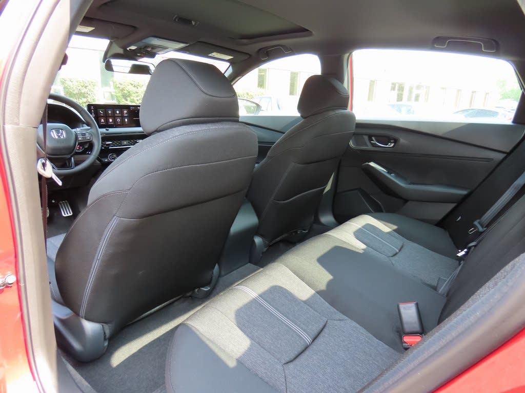 Thumbnail: 2025 Honda Accord - 19