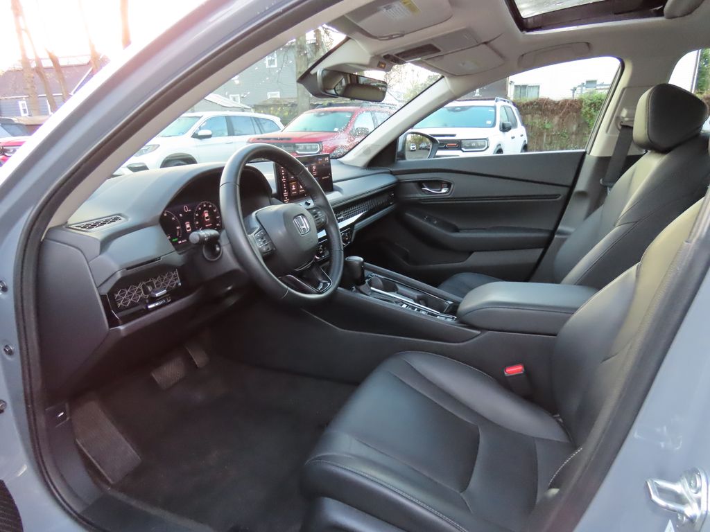 Thumbnail: 2023 Honda Accord - 11