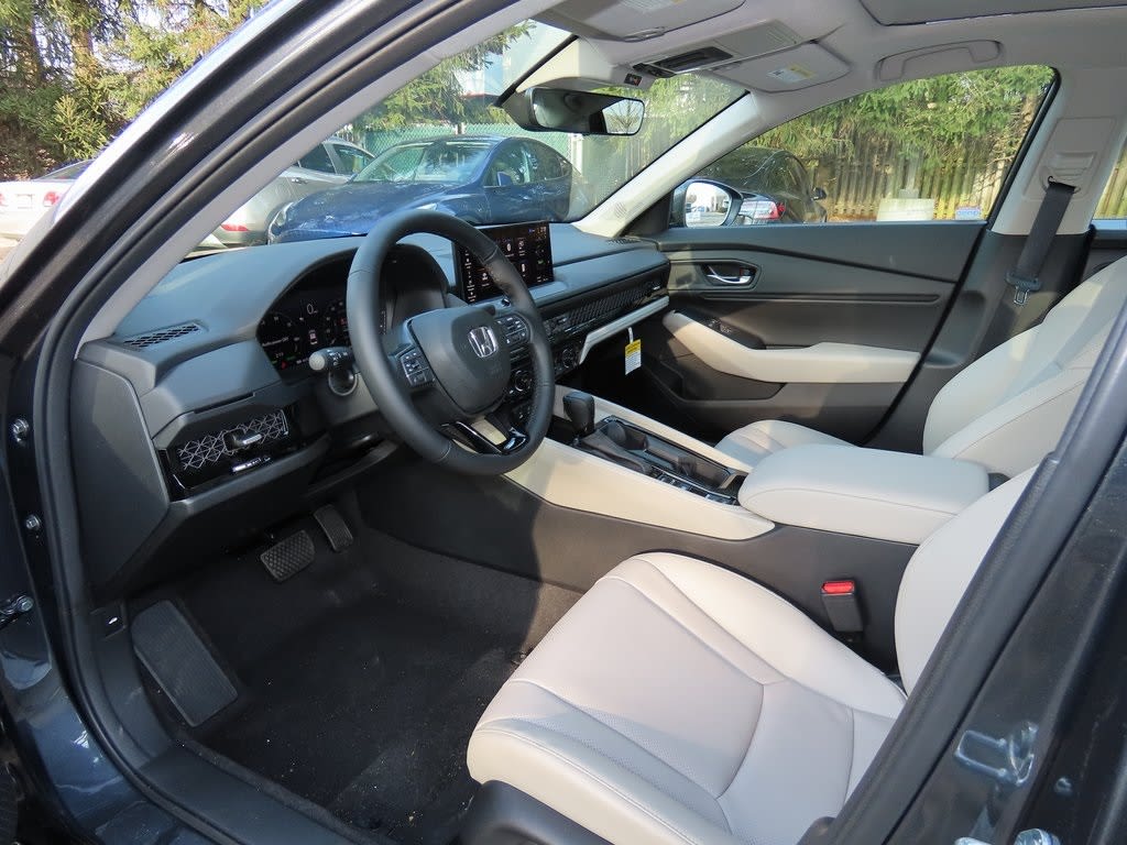 Thumbnail: 2025 Honda Accord - 11