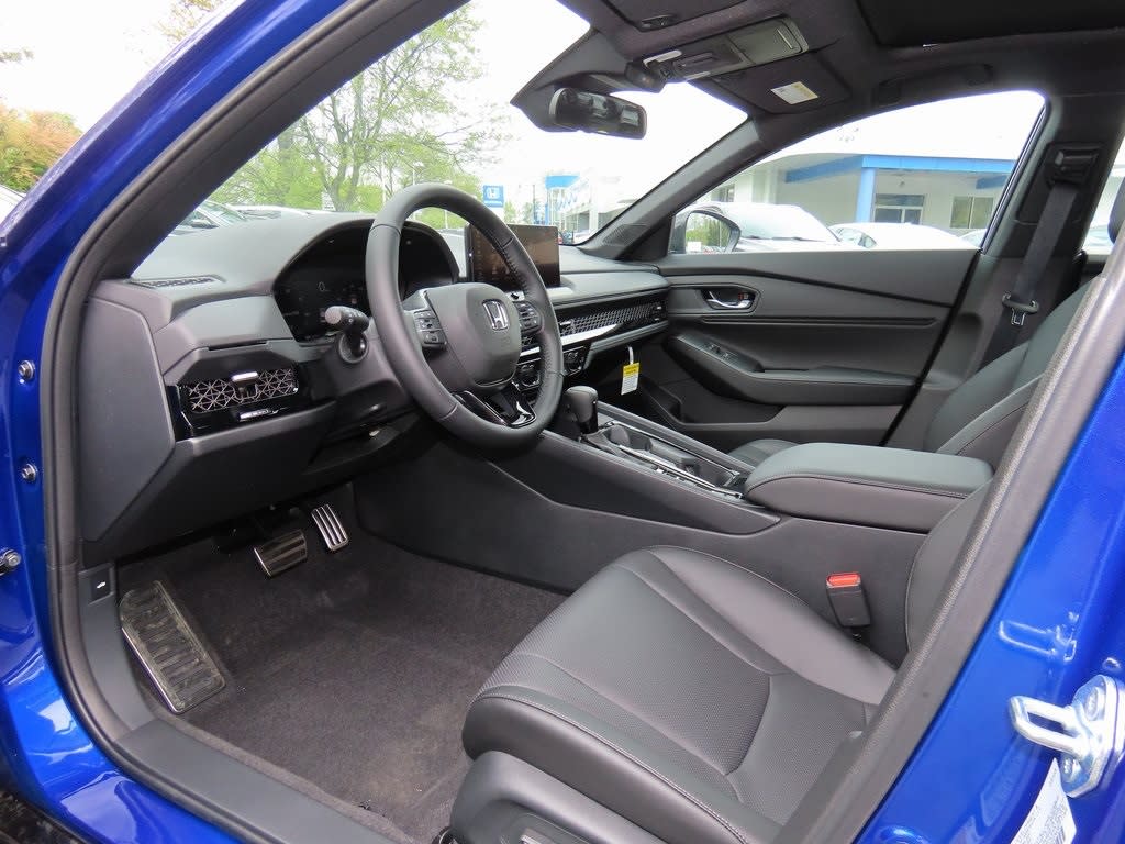 Thumbnail: 2025 Honda Accord - 11