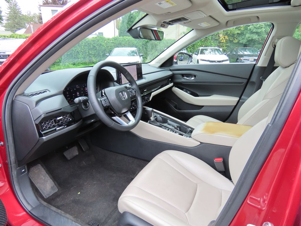 Thumbnail: 2024 Honda Accord - 9