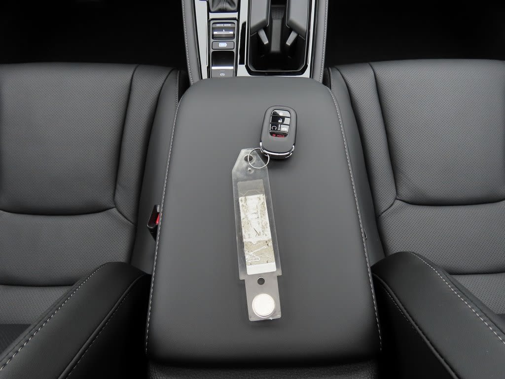 Thumbnail: 2025 Honda Accord - 25