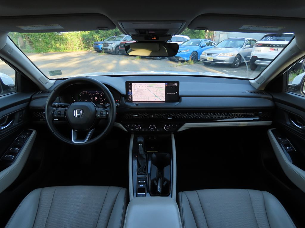 Thumbnail: 2023 Honda Accord - 9