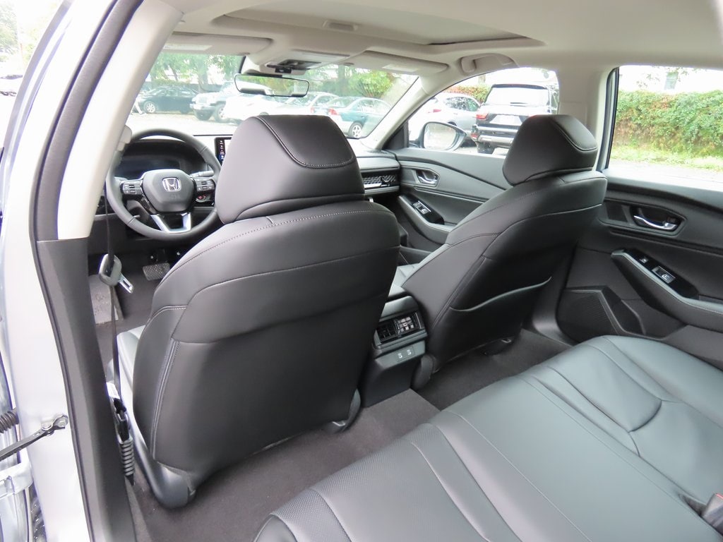 Thumbnail: 2025 Honda Accord - 19