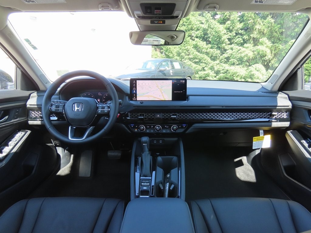 Thumbnail: 2025 Honda Accord - 10