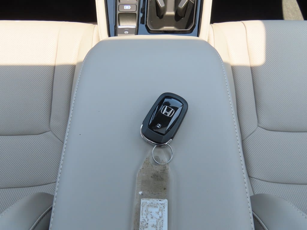 Thumbnail: 2025 Honda Accord - 25