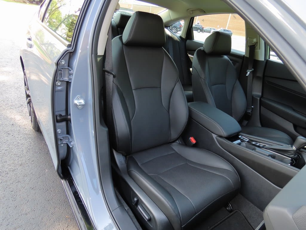 Thumbnail: 2025 Honda Accord - 12