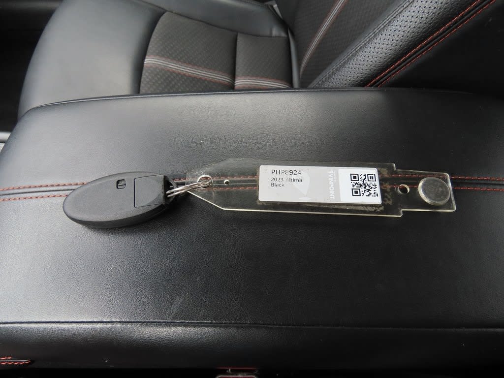 2023 Nissan Altima SR 16