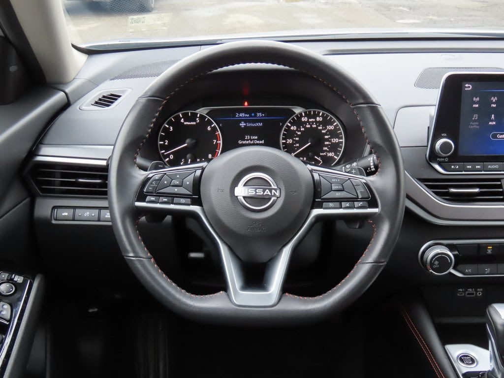 2023 Nissan Altima SR 14