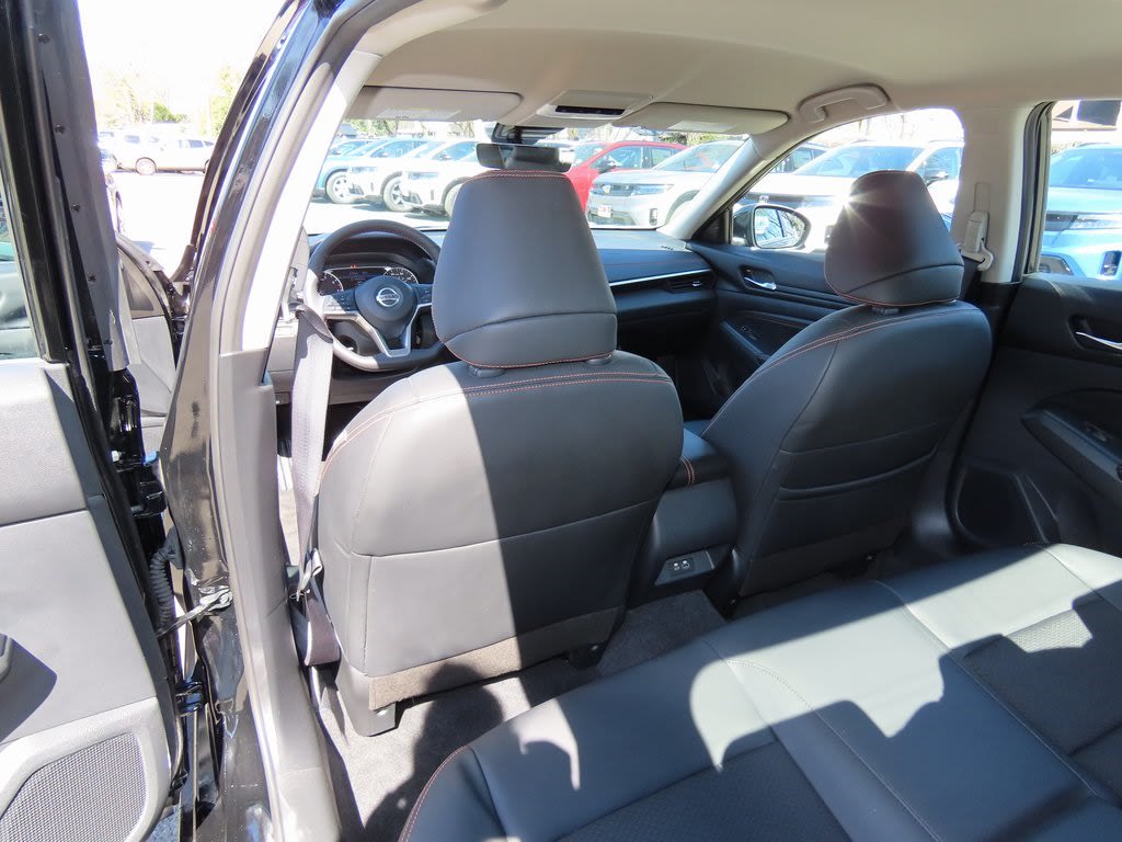 2022 Nissan Altima SR 21