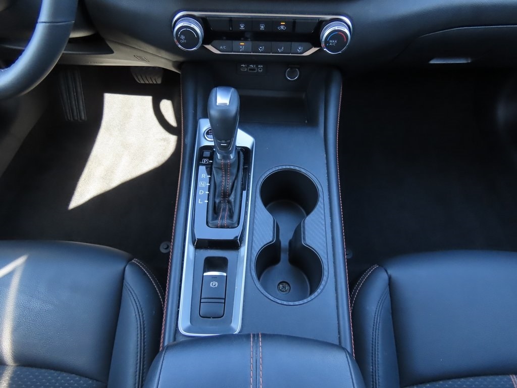 2022 Nissan Altima SR 15