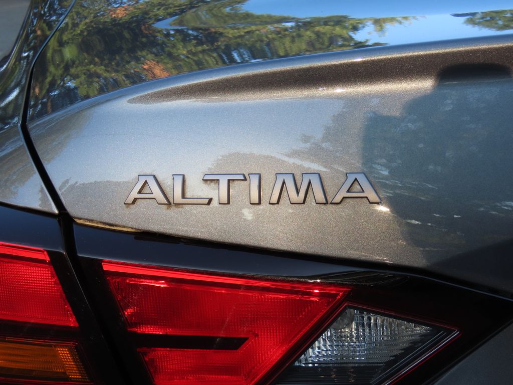 Thumbnail: 2023 Nissan Altima - 7