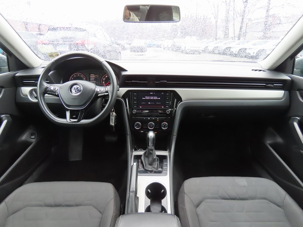 Thumbnail: 2021 Volkswagen Passat - 9