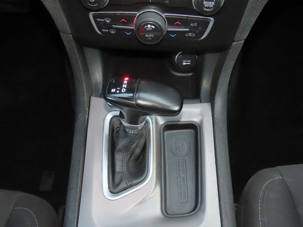 Thumbnail: 2022 Dodge Charger - 14