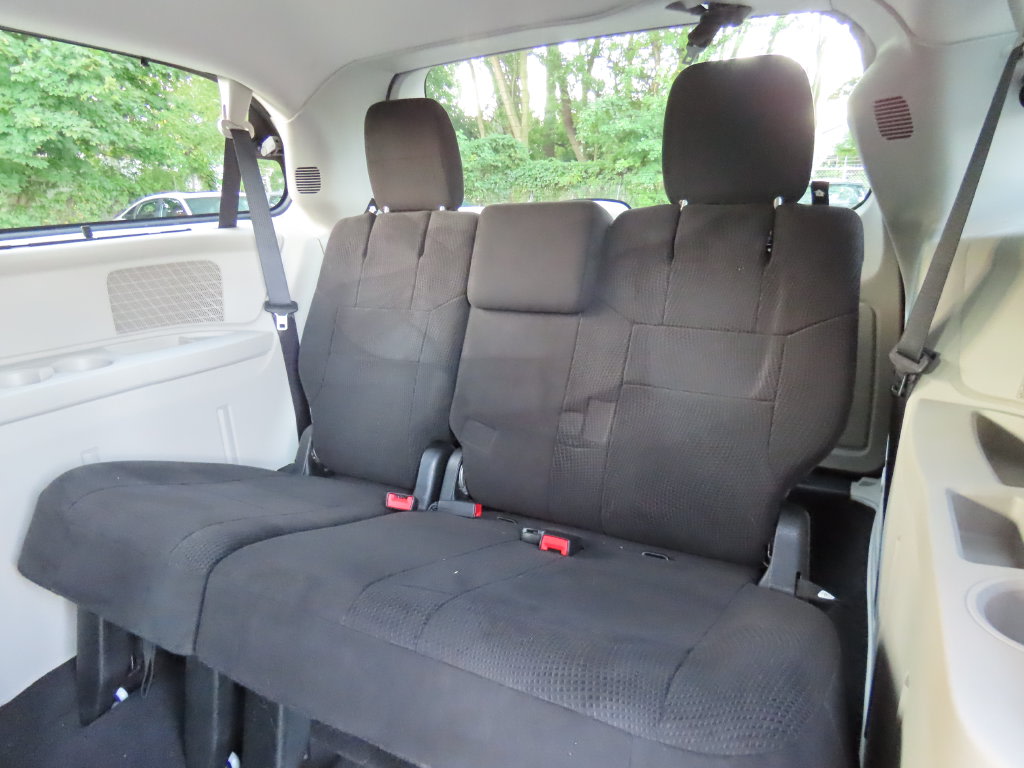 Thumbnail: 2013 Dodge Grand Caravan - 20