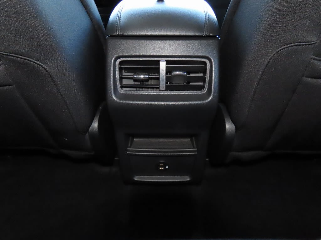 2021 Ford Edge SEL 25