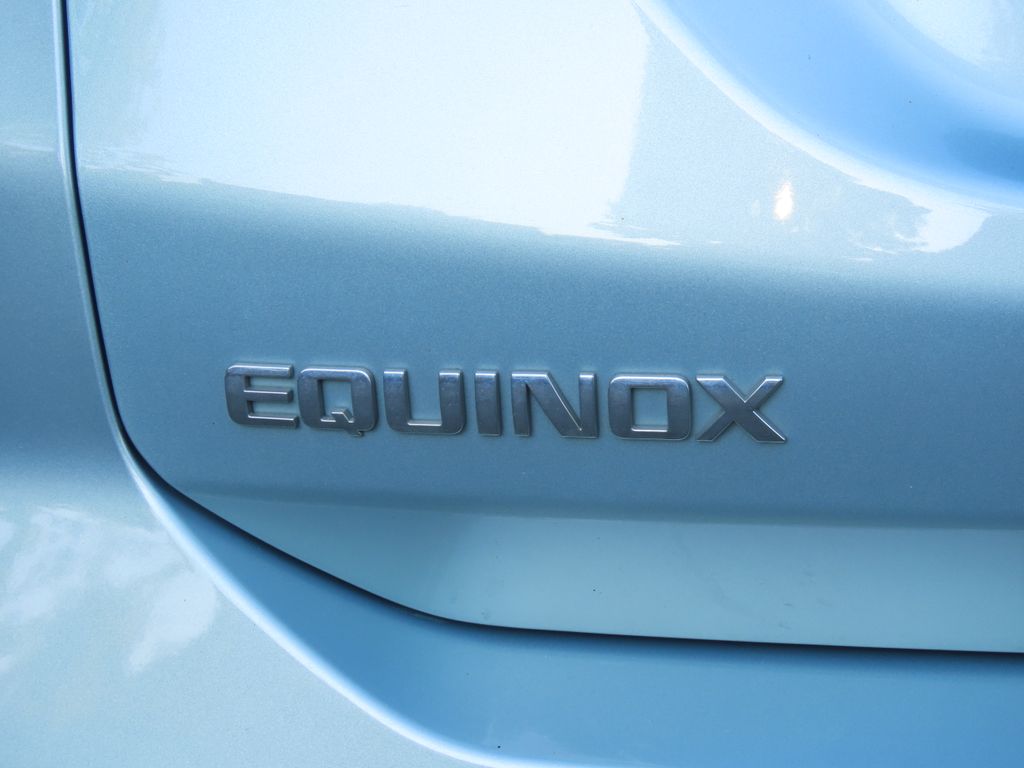 Thumbnail: 2022 Chevrolet Equinox - 7