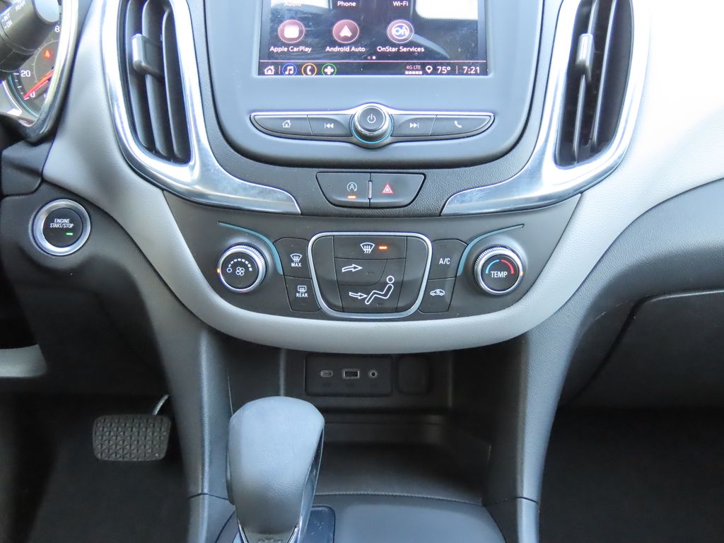 Thumbnail: 2022 Chevrolet Equinox - 24