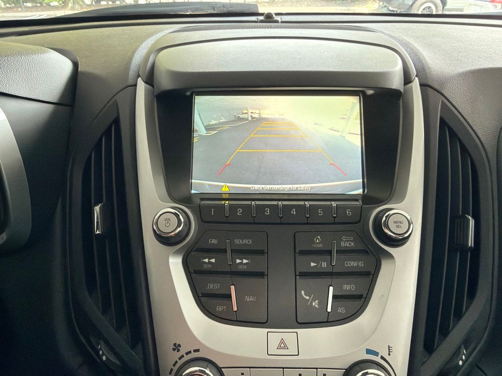 Thumbnail: 2017 Chevrolet Equinox - 19