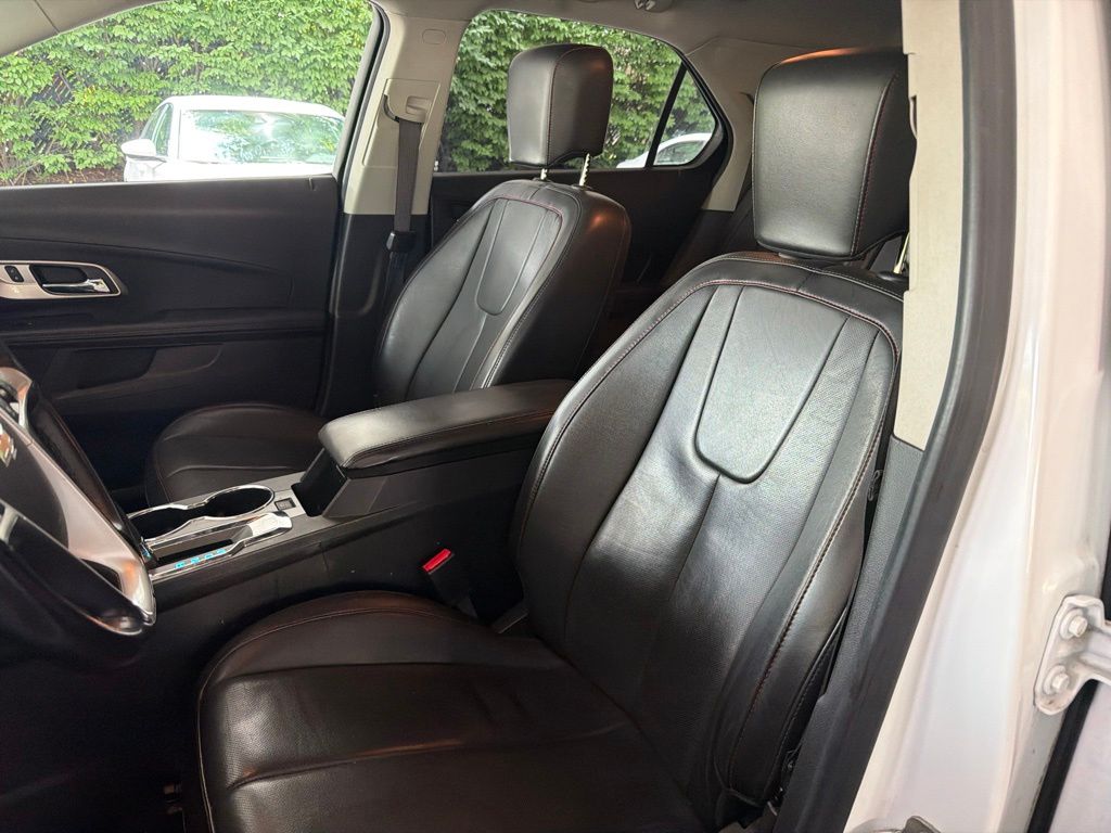 Thumbnail: 2017 Chevrolet Equinox - 7