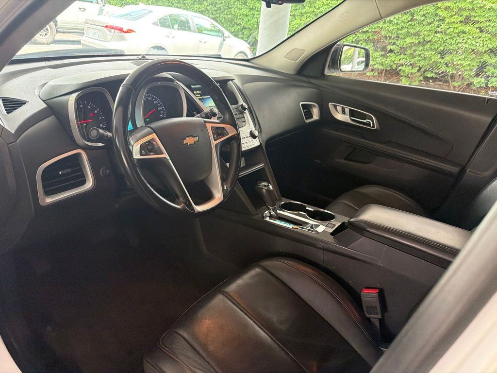 Thumbnail: 2017 Chevrolet Equinox - 5