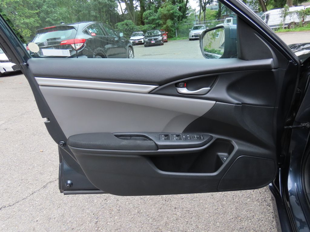 Thumbnail: 2019 Honda Civic - 23