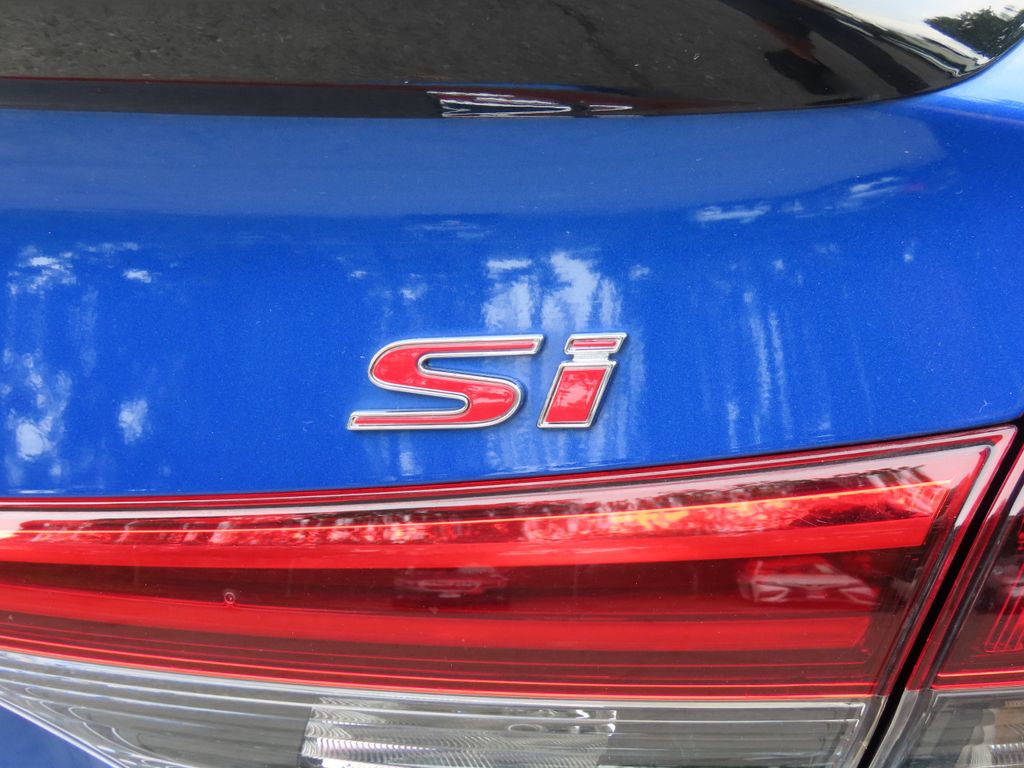 Thumbnail: 2023 Honda Civic - 20