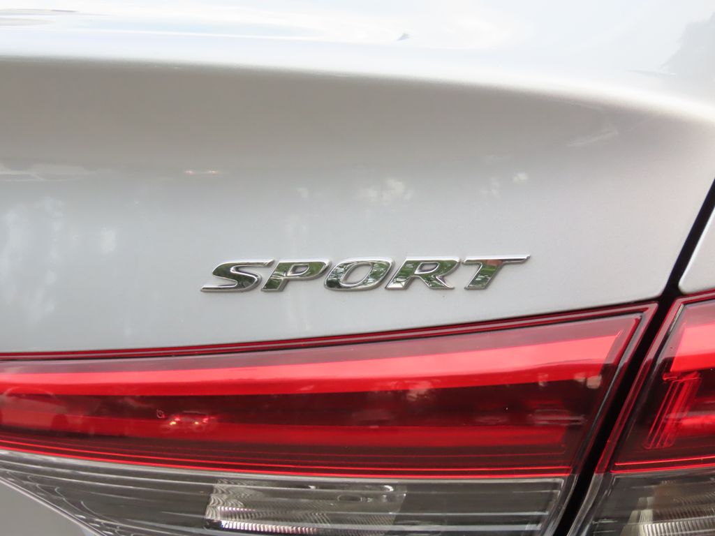 Thumbnail: 2023 Honda Civic - 19