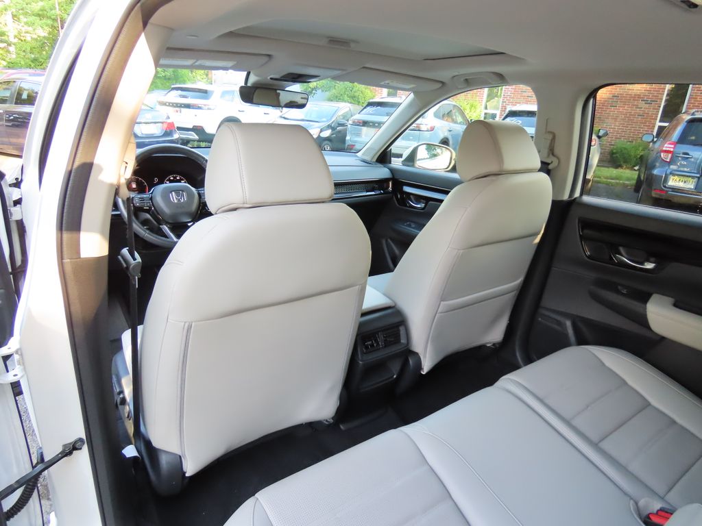 Thumbnail: 2023 Honda CR-V - 21