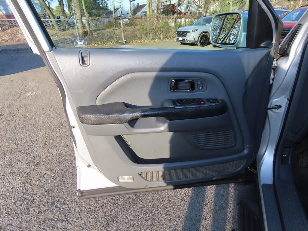 2005 Honda Pilot EX-L 22