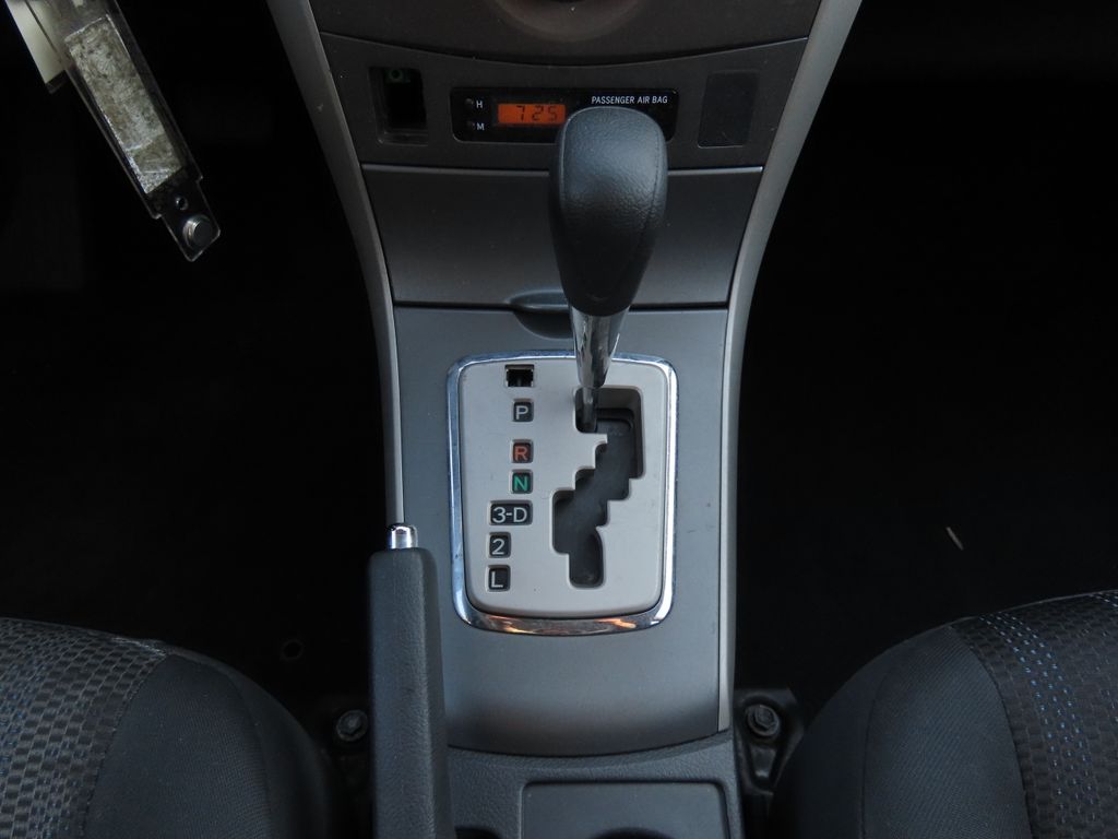 Thumbnail: 2011 Toyota Corolla - 14