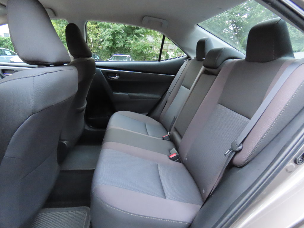 Thumbnail: 2017 Toyota Corolla - 13