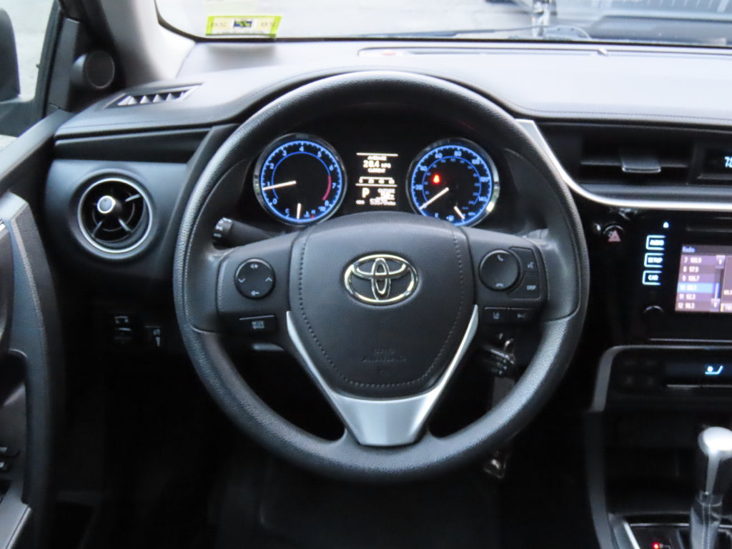 Thumbnail: 2017 Toyota Corolla - 14
